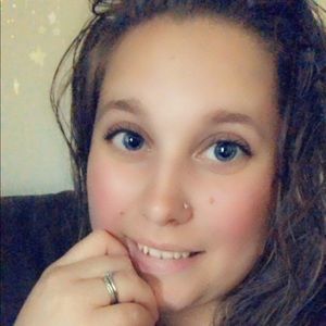 Meet your Posher, Ariel